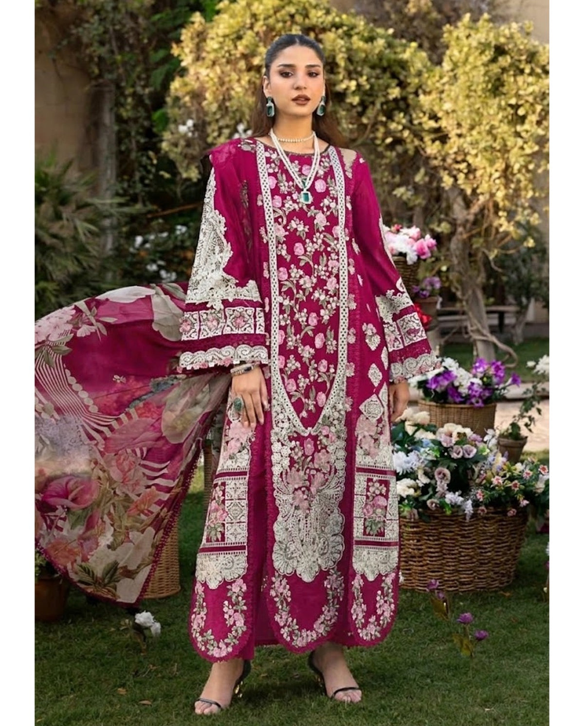 Buy Elaaf Dhanak Winter Embroidered Pink 3 Piece Online